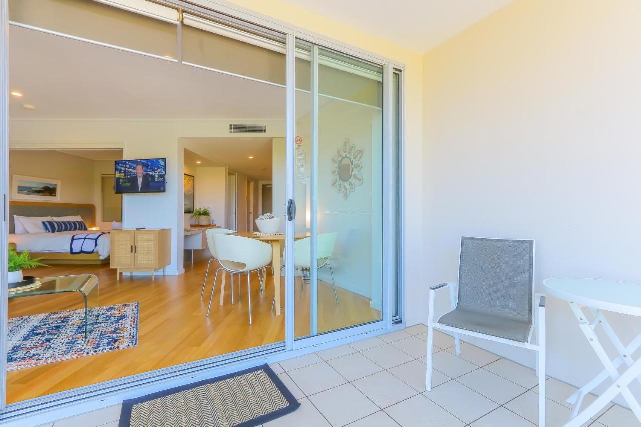 Resort Rooms At Bells Boulevard Kingscliff Exterior photo