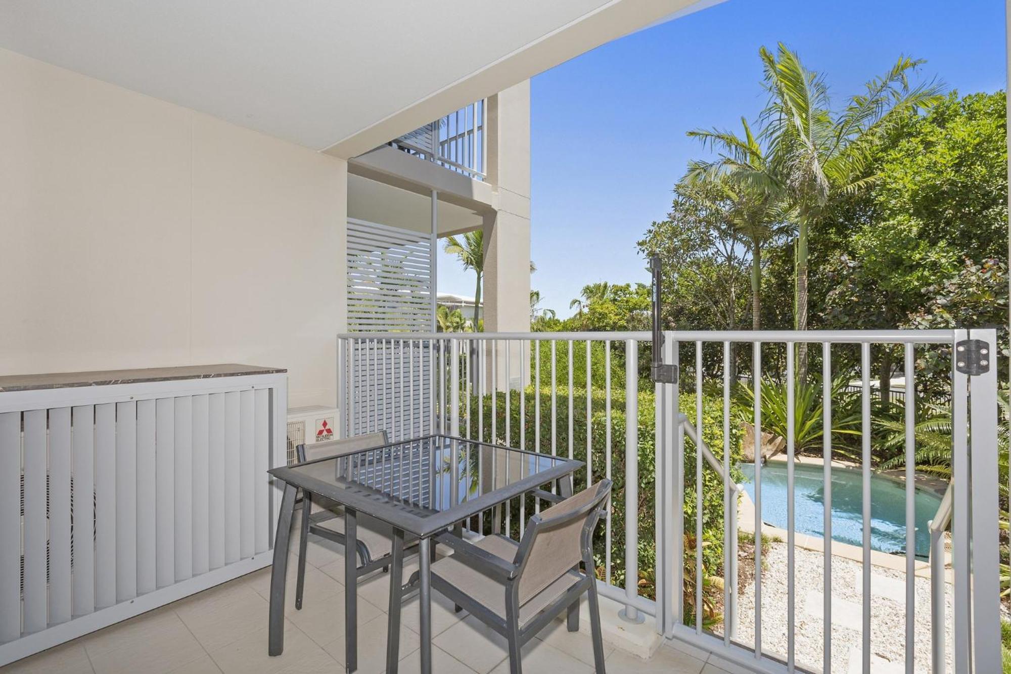 Resort Rooms At Bells Boulevard Kingscliff Exterior photo