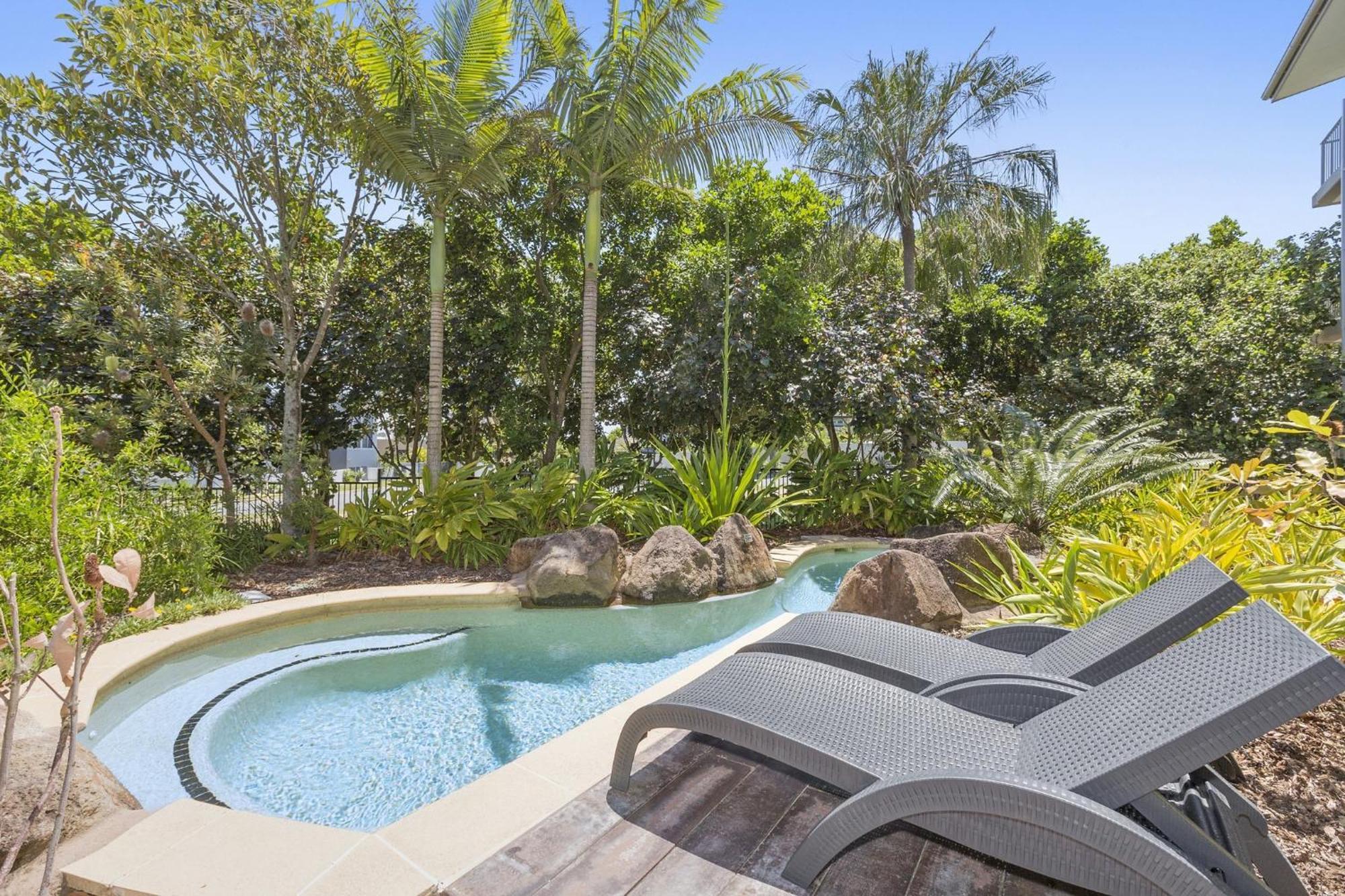 Resort Rooms At Bells Boulevard Kingscliff Exterior photo